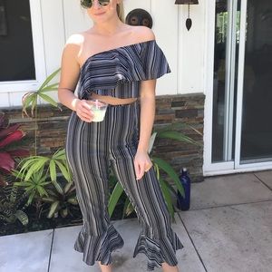 FOR LOVE & LEMONS SET